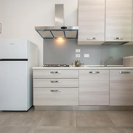 Esclusivo - Zona Metro Massaua-marche *