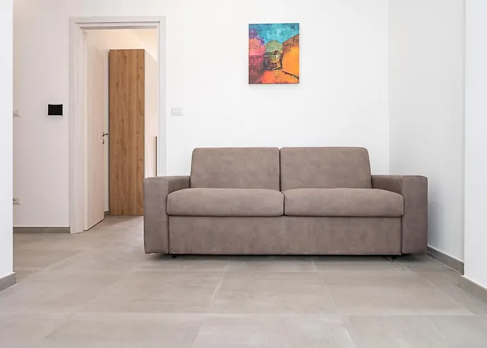 Esclusivo - Zona Metro Massaua-marche