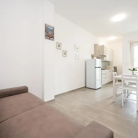 Esclusivo - Zona Metro Massaua-marche Apartment